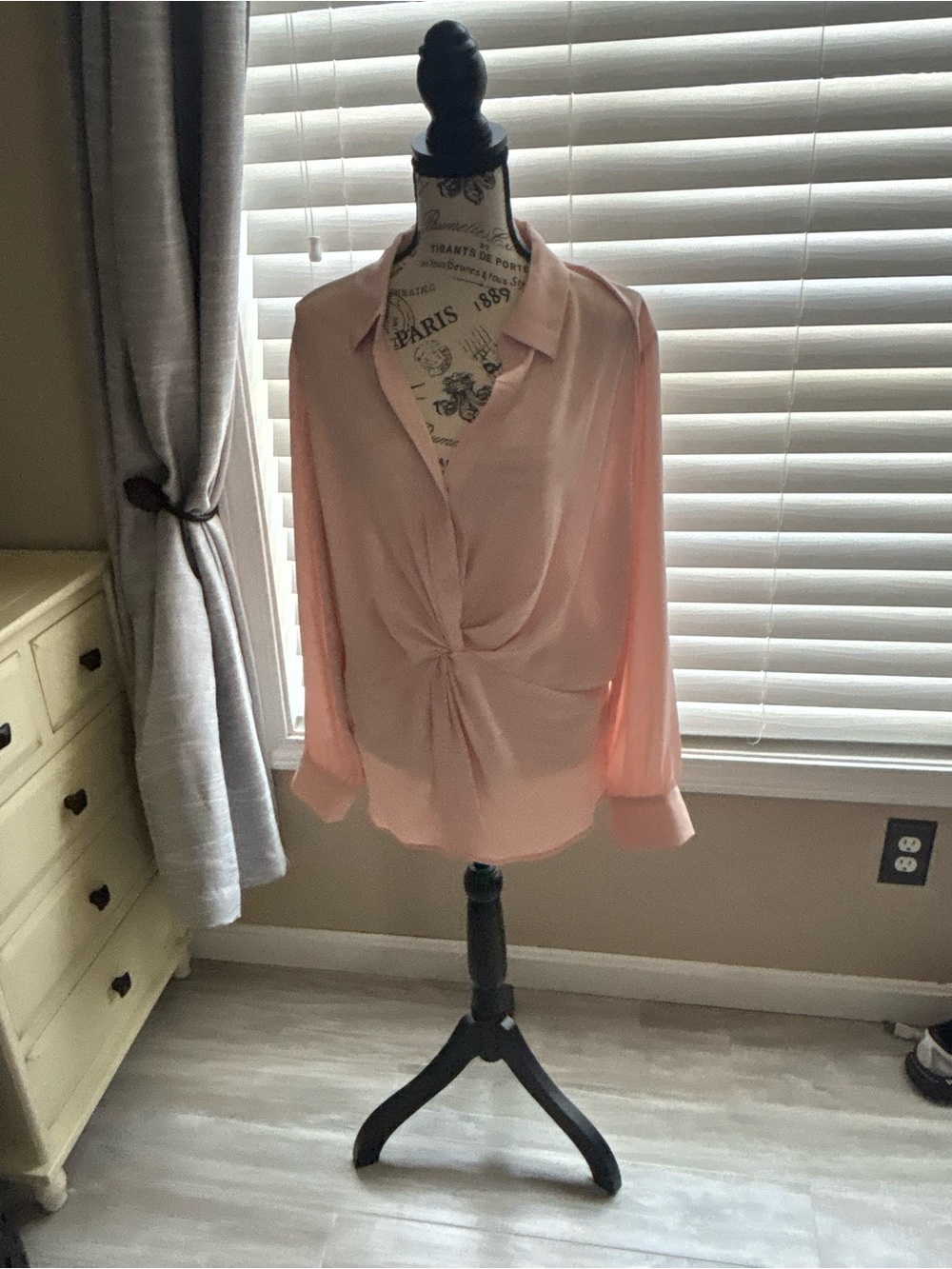 NWT Express Twist-Front Blouse in Light Pink